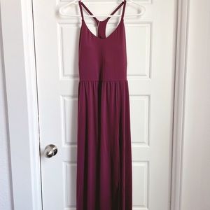 HALARA EVERYDAY MIDICHILL DRESS - LA LAND (Maroon)